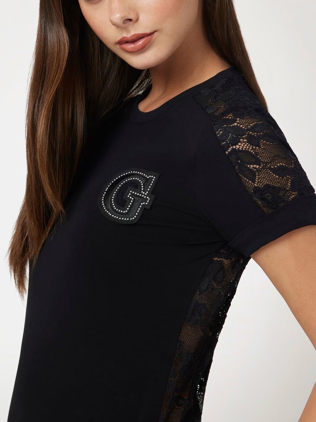 Женская футболка с гипюровой спинкой Guess  | Фото 2