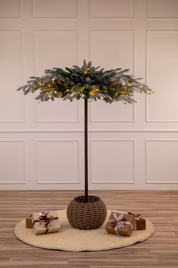 Ель с лампочками Аларис иней Max Christmas, 1.35 м